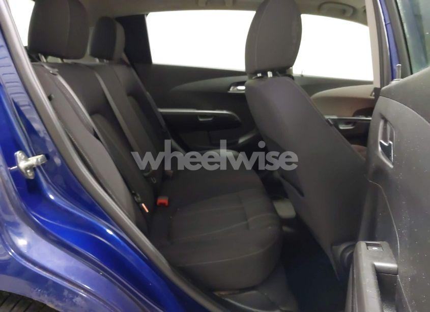 Photo 8 of 2013 Chevrolet Sonic LT AUTO (VIN 1G1JC6SB9D4252785)