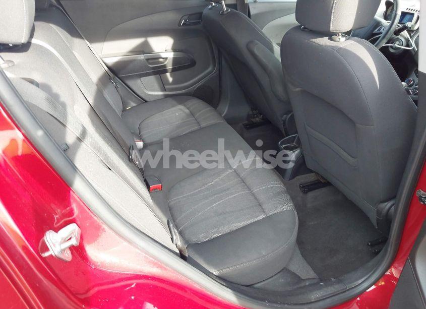 Photo 8 of 2014 Chevrolet Sonic LT AUTO (VIN 1G1JC6SB9E4232389)