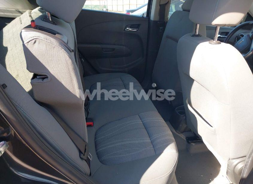 Photo 8 of 2015 Chevrolet Sonic LT AUTO (VIN 1G1JC6SB9F4131693)