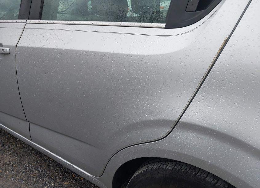 Photo 12 of 2015 Chevrolet Sonic LT AUTO (VIN 1G1JC6SBXF4220608)