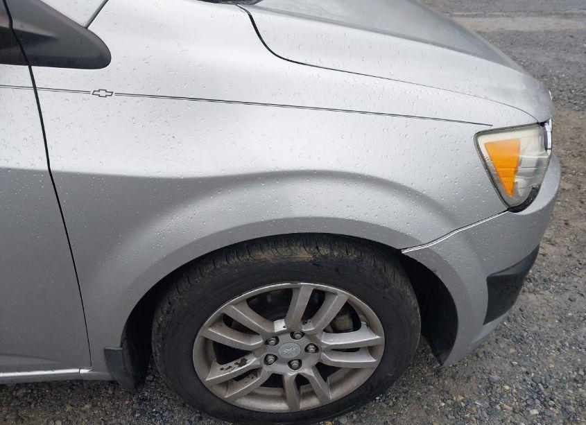 Photo 15 of 2015 Chevrolet Sonic LT AUTO (VIN 1G1JC6SBXF4220608)