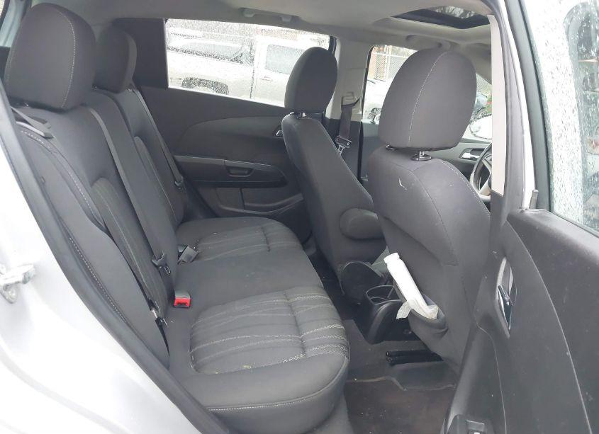 Photo 8 of 2015 Chevrolet Sonic LT AUTO (VIN 1G1JC6SBXF4220608)