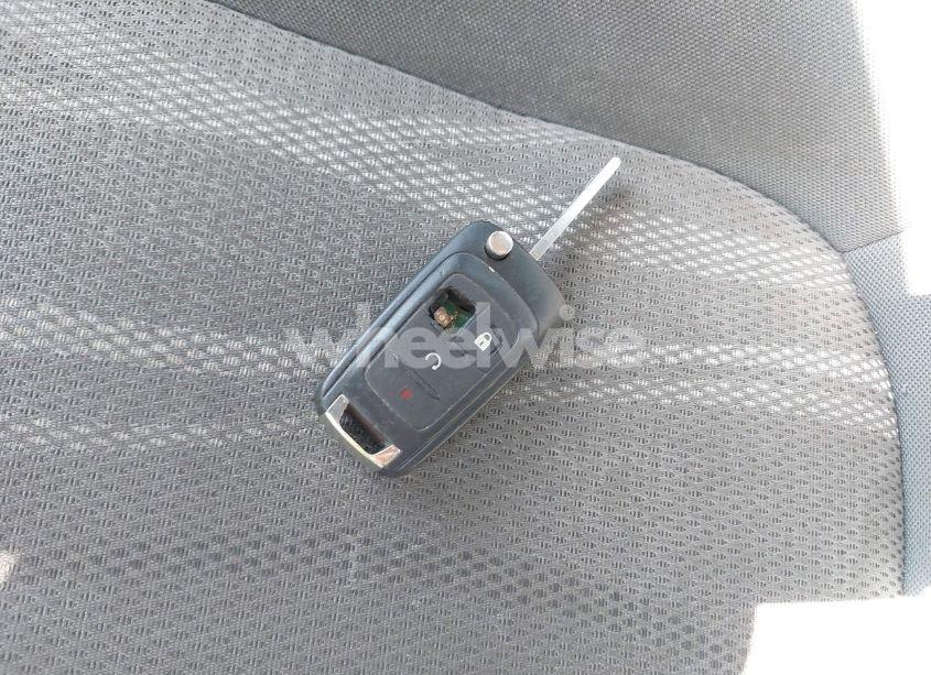 Photo 11 of 2013 Chevrolet Sonic LT AUTO (VIN 1G1JC6SG0D4117030)