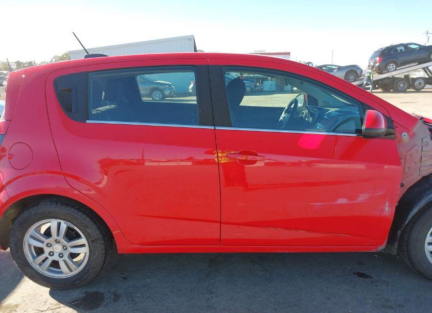 Photo 14 of 2015 Chevrolet Sonic LT AUTO (VIN 1G1JC6SG0F4209936)