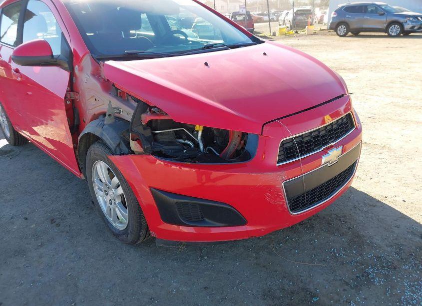 Photo 6 of 2015 Chevrolet Sonic LT AUTO (VIN 1G1JC6SG0F4209936)