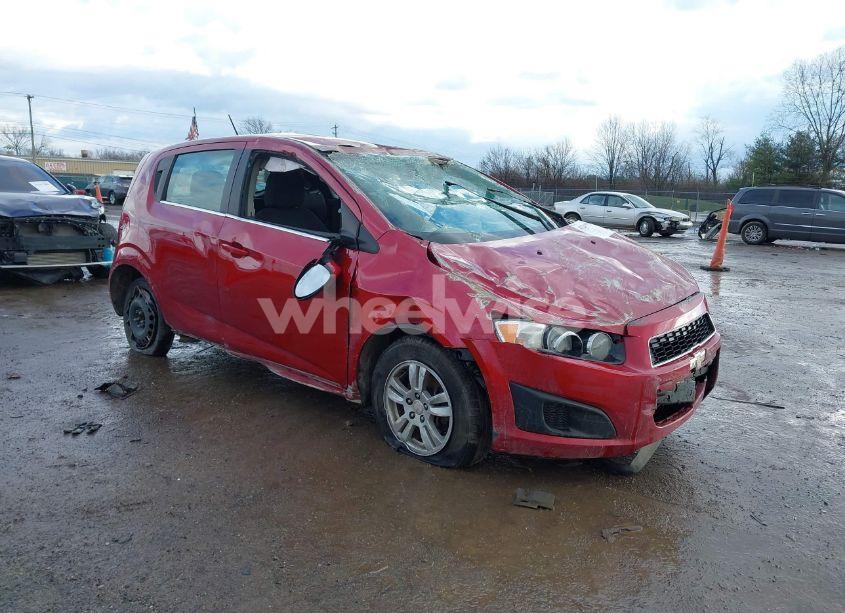 2016 Chevrolet Sonic LT AUTO (VIN 1G1JC6SG2G4123027) main photo