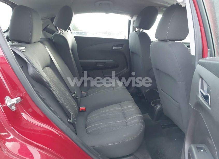 Photo 8 of 2016 Chevrolet Sonic LT AUTO (VIN 1G1JC6SG2G4123027)