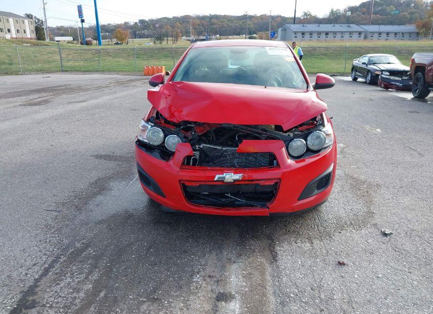 Photo 12 of 2013 Chevrolet Sonic LT AUTO (VIN 1G1JC6SG3D4210429)