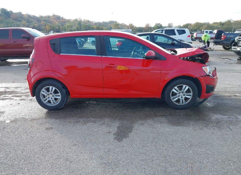 Photo 13 of 2013 Chevrolet Sonic LT AUTO (VIN 1G1JC6SG3D4210429)