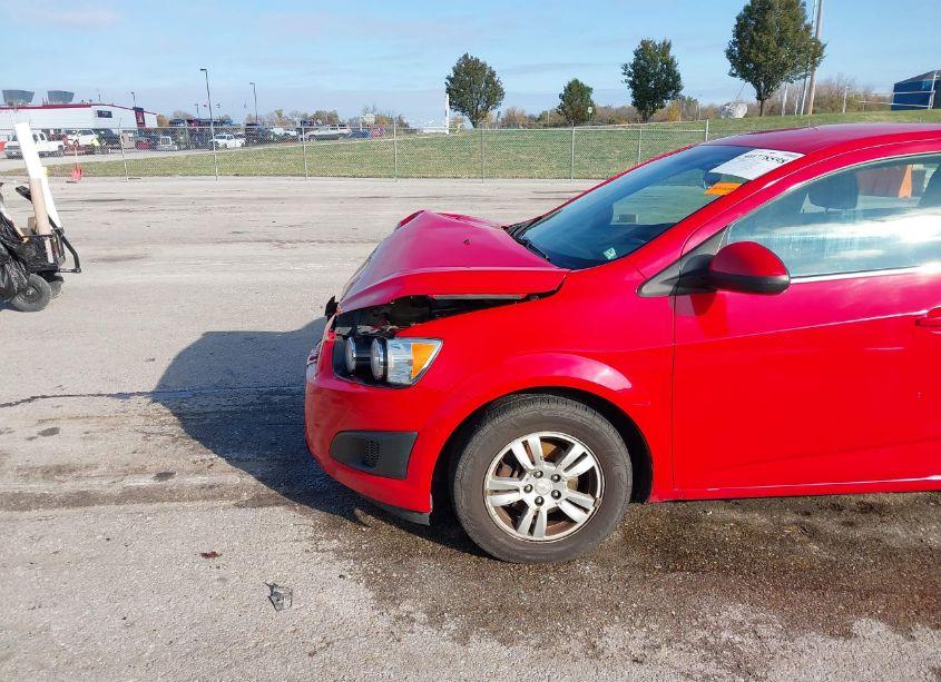 Photo 19 of 2013 Chevrolet Sonic LT AUTO (VIN 1G1JC6SG3D4210429)