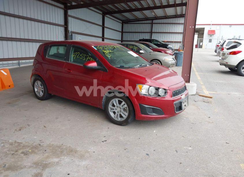 2014 Chevrolet Sonic LT AUTO (VIN 1G1JC6SG4E4177765) main photo