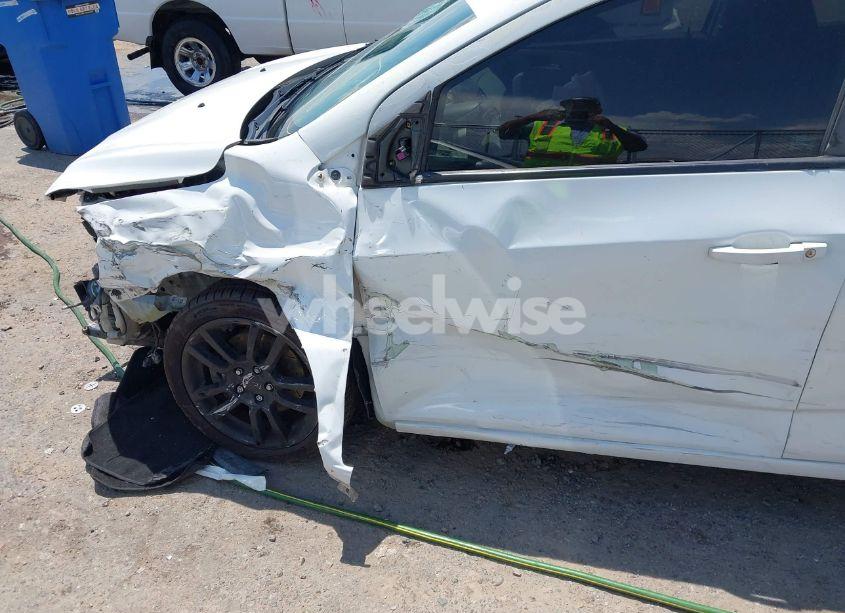 Photo 13 of 2014 Chevrolet Sonic LT AUTO (VIN 1G1JC6SG4E4218637)