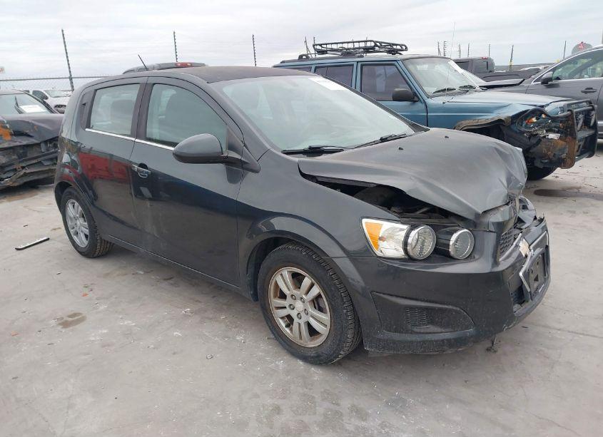 2016 Chevrolet Sonic LT AUTO (VIN 1G1JC6SG4G4148141) main photo