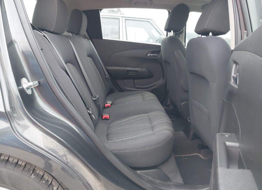 Photo 8 of 2016 Chevrolet Sonic LT AUTO (VIN 1G1JC6SG4G4148141)