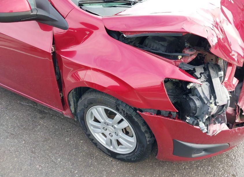 Photo 19 of 2014 Chevrolet Sonic LT AUTO (VIN 1G1JC6SG5E4113573)