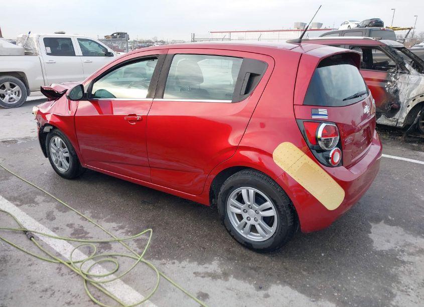 Photo 3 of 2014 Chevrolet Sonic LT AUTO (VIN 1G1JC6SG5E4113573)