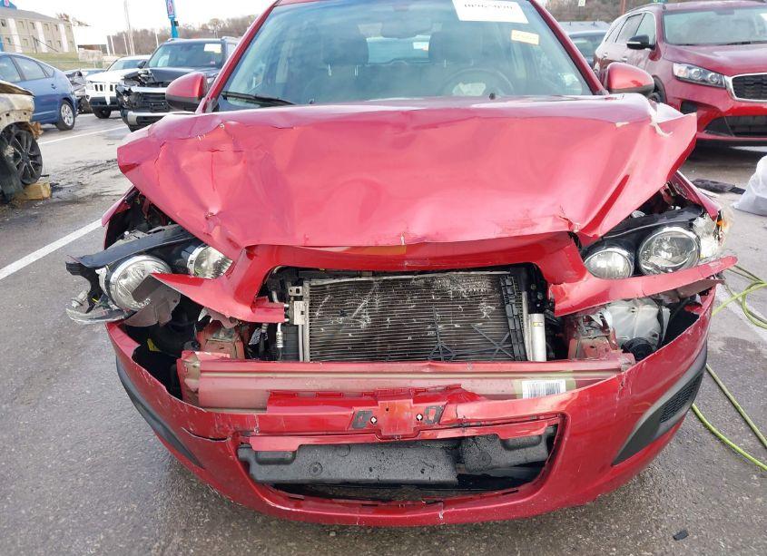 Photo 6 of 2014 Chevrolet Sonic LT AUTO (VIN 1G1JC6SG5E4113573)