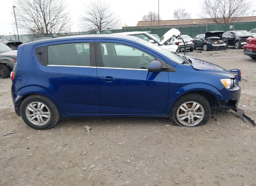 Photo 13 of 2014 Chevrolet Sonic LT AUTO (VIN 1G1JC6SG5E4213897)