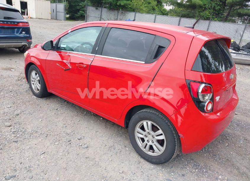 Photo 3 of 2013 Chevrolet Sonic LT AUTO (VIN 1G1JC6SG6D4161999)