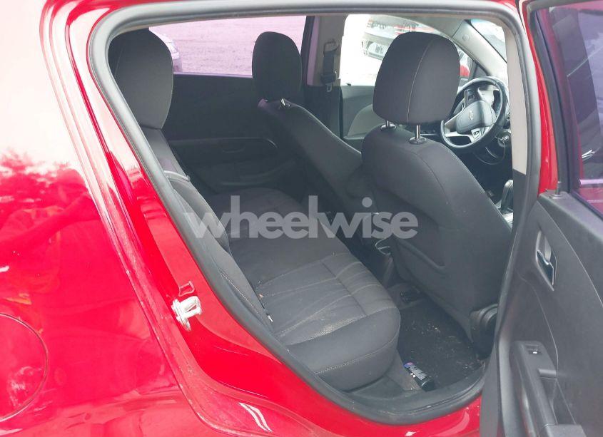 Photo 8 of 2013 Chevrolet Sonic LT AUTO (VIN 1G1JC6SG6D4161999)