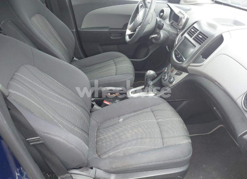 Photo 5 of 2014 Chevrolet Sonic LT AUTO (VIN 1G1JC6SG6E4130463)