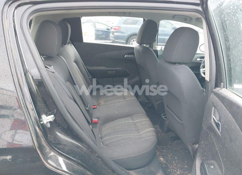 Photo 8 of 2016 Chevrolet Sonic LT AUTO (VIN 1G1JC6SG6G4146665)