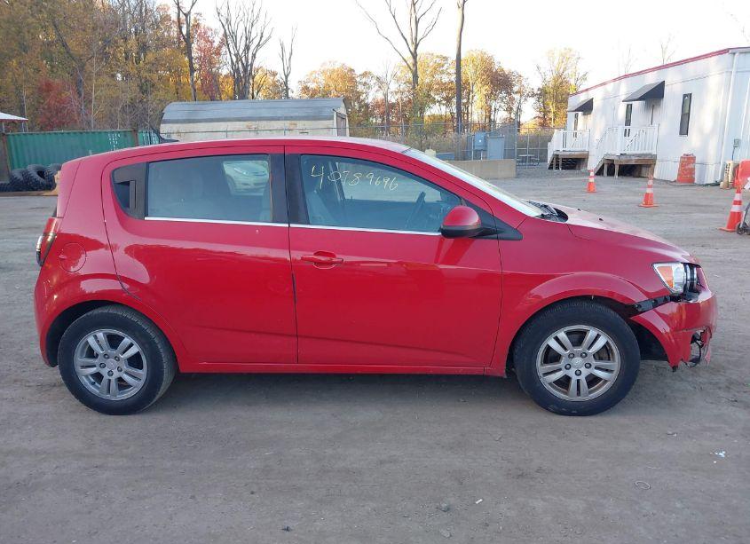 Photo 13 of 2013 Chevrolet Sonic LT AUTO (VIN 1G1JC6SGXD4233142)