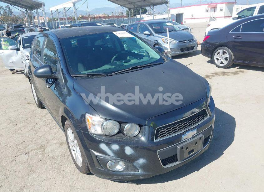 2014 Chevrolet Sonic LT AUTO (VIN 1G1JC6SGXE4166365) main photo