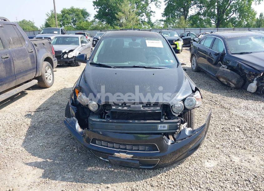 Photo 12 of 2014 Chevrolet Sonic LT AUTO (VIN 1G1JC6SGXE4212356)