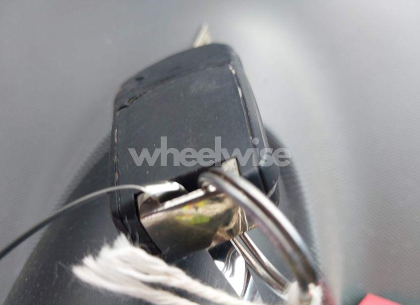 Photo 11 of 2014 Chevrolet Sonic LT AUTO (VIN 1G1JC6SGXE4227987)