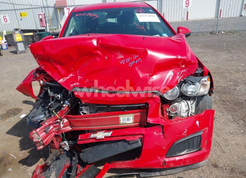 Photo 6 of 2012 Chevrolet Sonic 2LT (VIN 1G1JC6SH0C4182242)