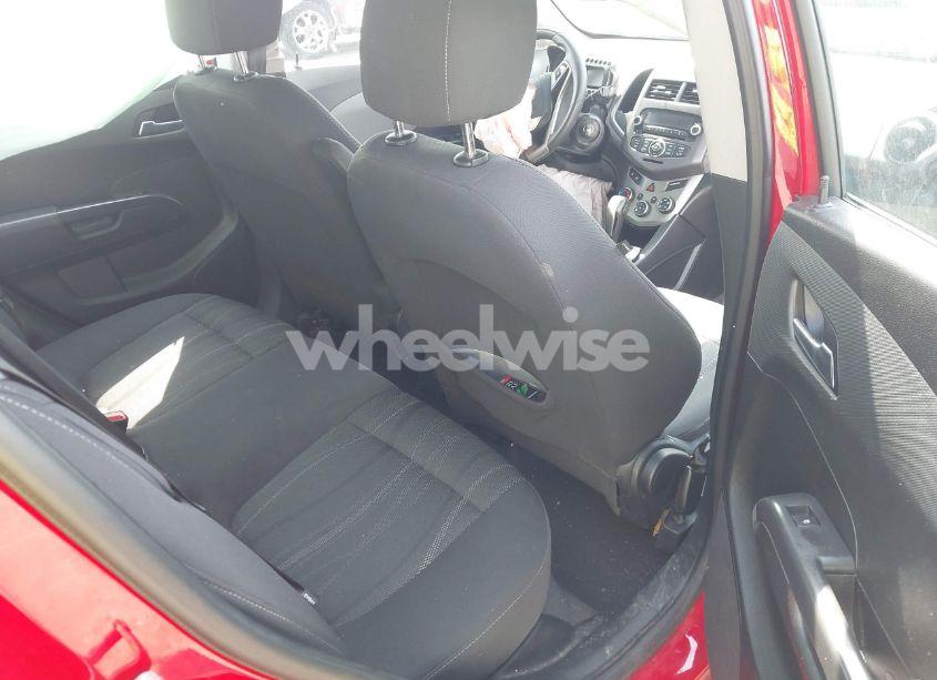 Photo 8 of 2012 Chevrolet Sonic 2LT (VIN 1G1JC6SH0C4182242)