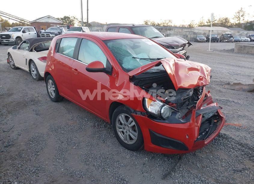 2012 Chevrolet Sonic 2LT (VIN 1G1JC6SH0C4225476) main photo
