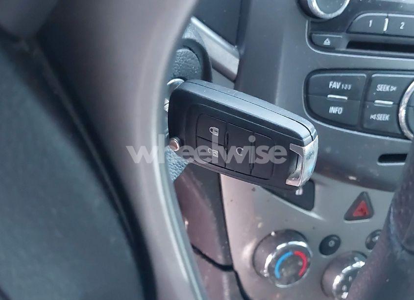 Photo 11 of 2012 Chevrolet Sonic 2LT (VIN 1G1JC6SH0C4225476)