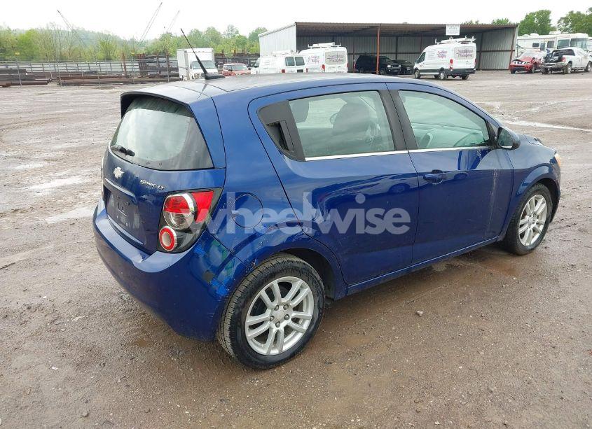 Photo 4 of 2013 Chevrolet Sonic LT (VIN 1G1JC6SH0D4196613)