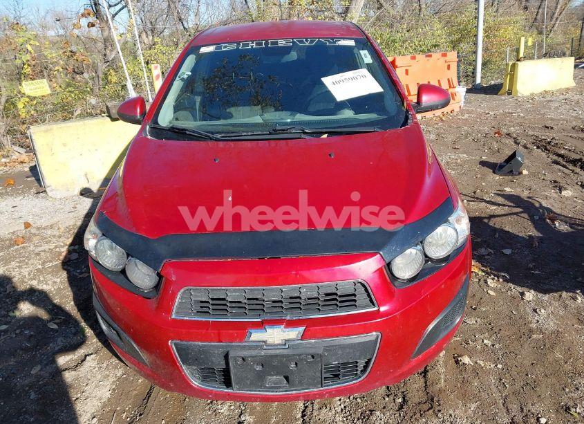 Photo 12 of 2015 Chevrolet Sonic LT AUTO (VIN 1G1JC6SH0F4220105)