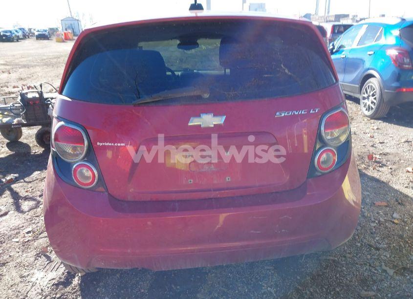 Photo 16 of 2015 Chevrolet Sonic LT AUTO (VIN 1G1JC6SH0F4220105)