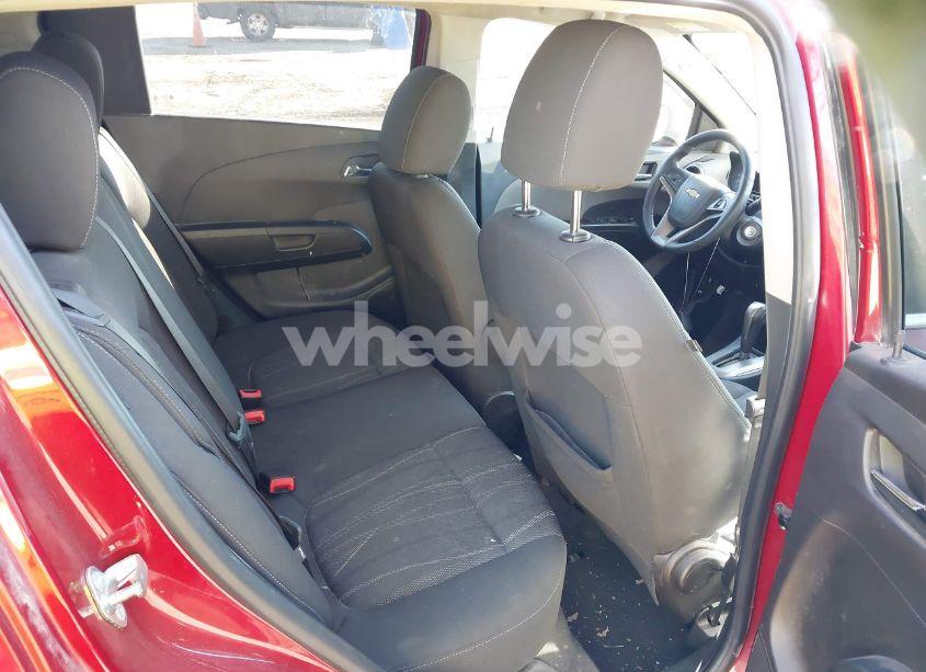 Photo 8 of 2015 Chevrolet Sonic LT AUTO (VIN 1G1JC6SH0F4220105)