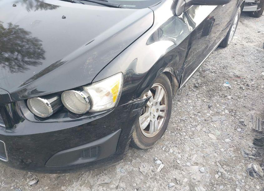 Photo 6 of 2012 Chevrolet Sonic 2LT (VIN 1G1JC6SH1C4104729)