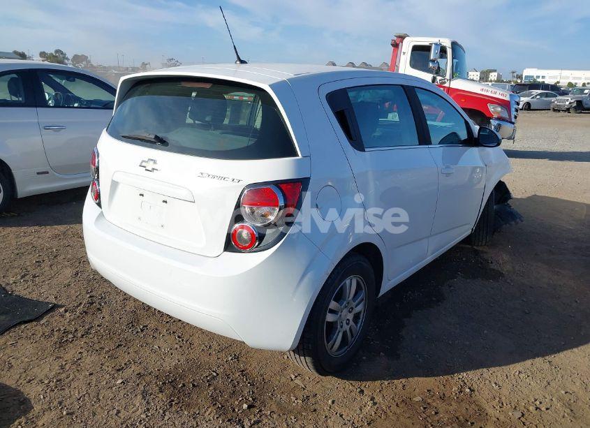 Photo 4 of 2012 Chevrolet Sonic 2LT (VIN 1G1JC6SH1C4139092)