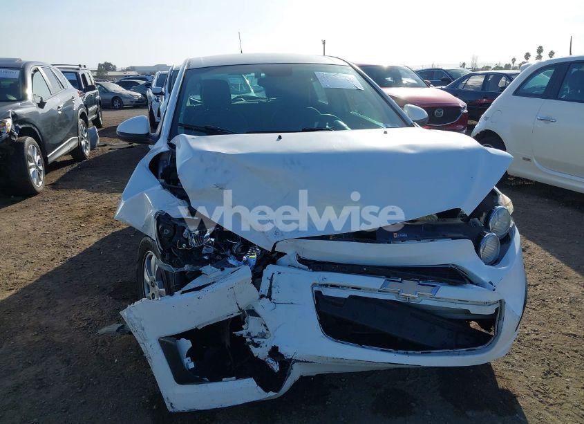 Photo 6 of 2012 Chevrolet Sonic 2LT (VIN 1G1JC6SH1C4139092)