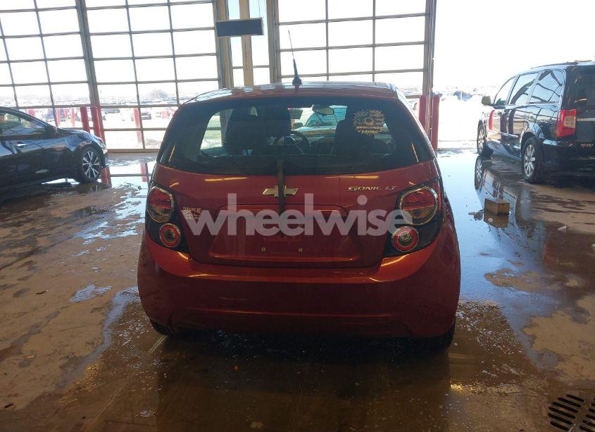 Photo 16 of 2013 Chevrolet Sonic LT AUTO (VIN 1G1JC6SH1D4101525)