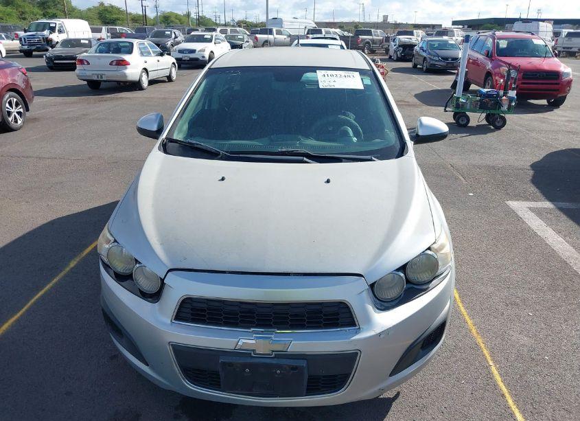 Photo 6 of 2013 Chevrolet Sonic LT AUTO (VIN 1G1JC6SH1D4102318)