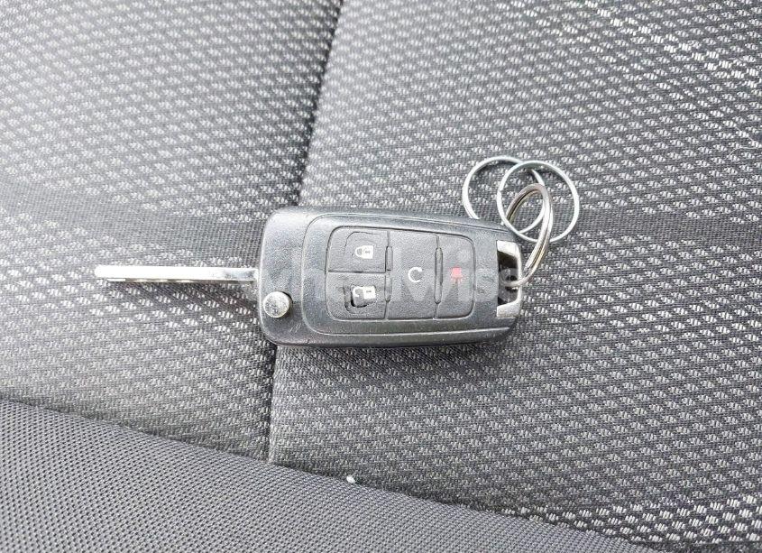 Photo 11 of 2013 Chevrolet Sonic LT AUTO (VIN 1G1JC6SH1D4205688)