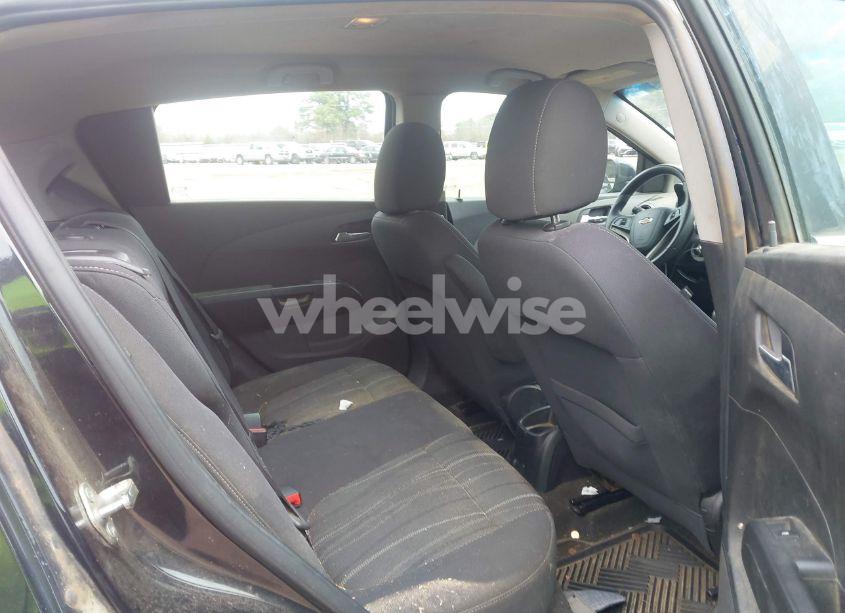 Photo 8 of 2013 Chevrolet Sonic LT AUTO (VIN 1G1JC6SH1D4246600)