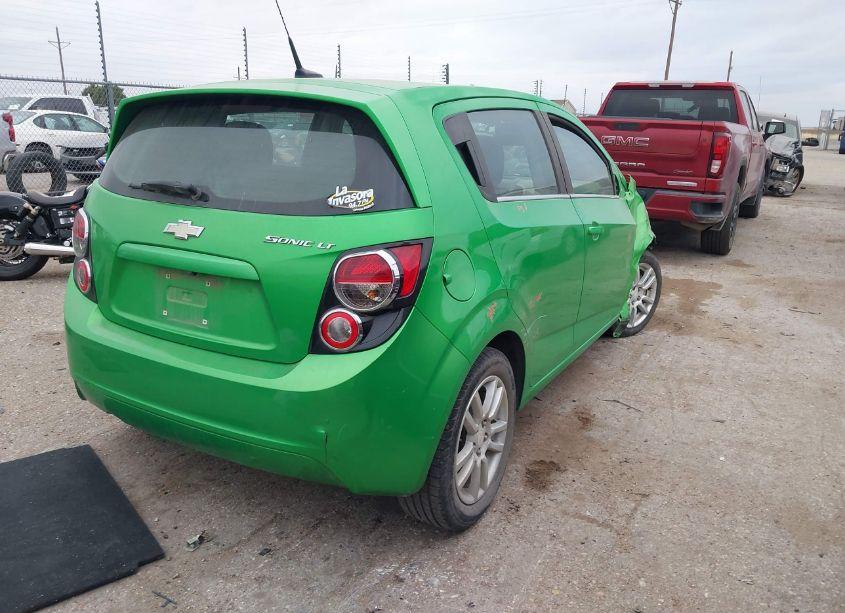 Photo 4 of 2014 Chevrolet Sonic LT AUTO (VIN 1G1JC6SH1E4219527)