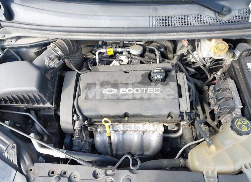 Photo 10 of 2015 Chevrolet Sonic LT AUTO (VIN 1G1JC6SH1F4152641)