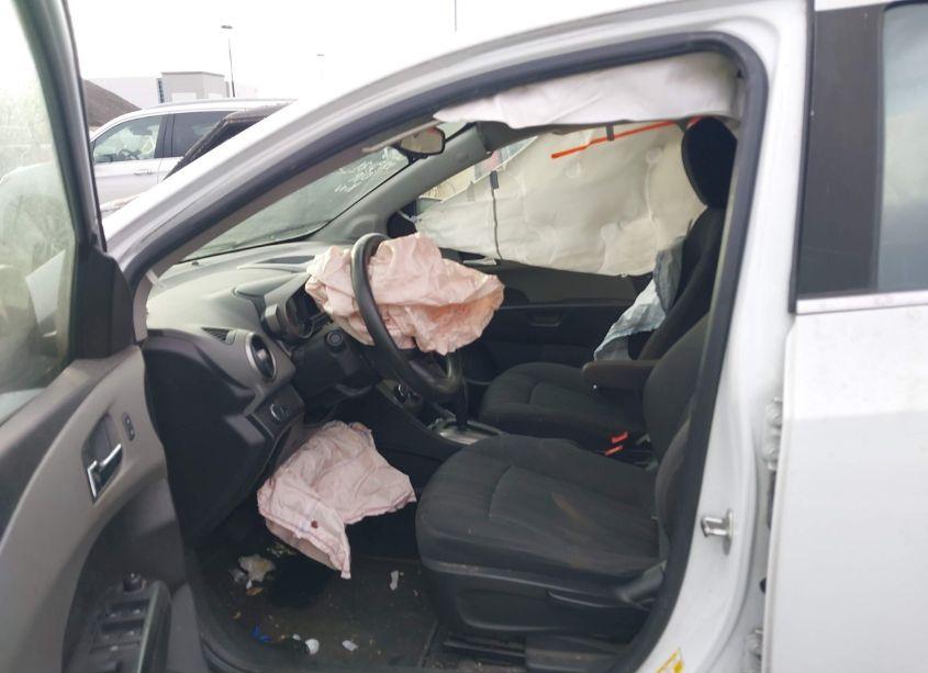 Photo 5 of 2016 Chevrolet Sonic LT AUTO (VIN 1G1JC6SH1G4102579)