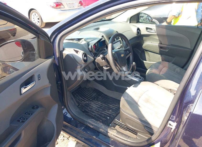 Photo 13 of 2016 Chevrolet Sonic LT AUTO (VIN 1G1JC6SH1G4121018)