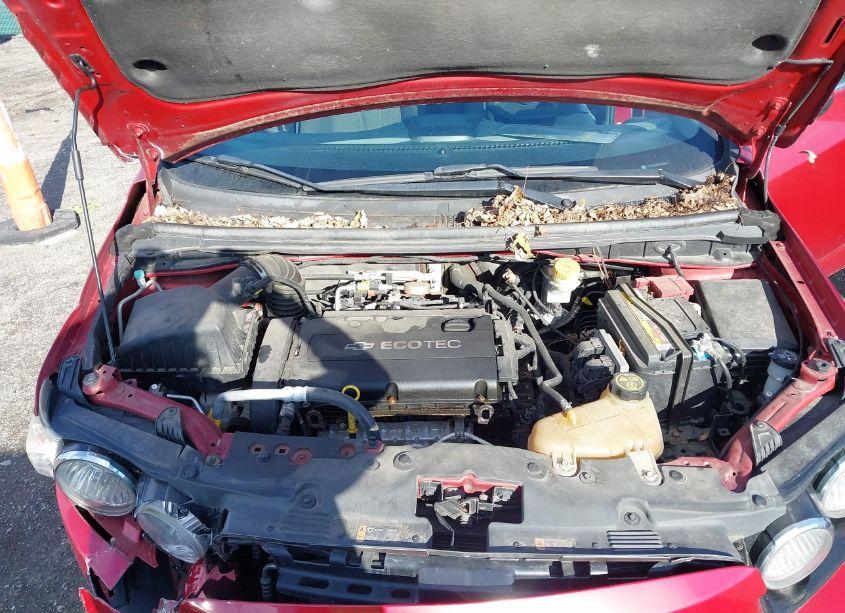 Photo 10 of 2012 Chevrolet Sonic 2LT (VIN 1G1JC6SH2C4211854)